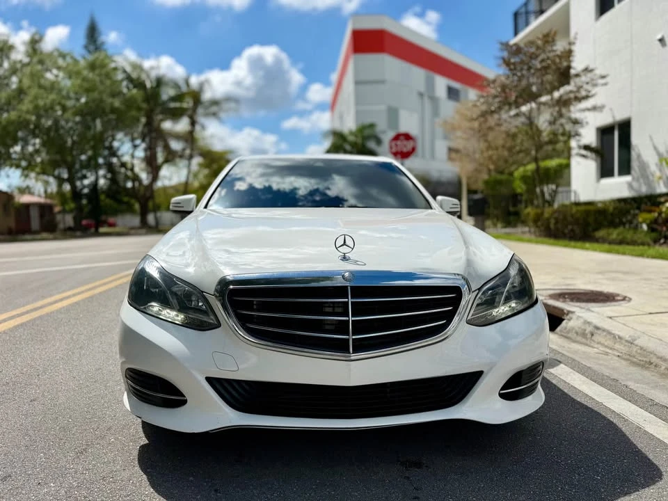 2015 Mercedes-Benz W212 E-Class - Image 2 of 14
