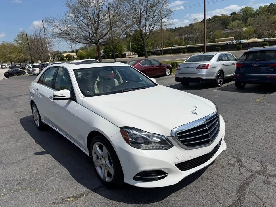 2015 Mercedes-Benz W212 E-Class - Image 8 of 20