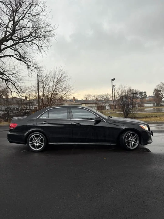 2015 Mercedes-Benz W212 E-Class - Image 4 of 16