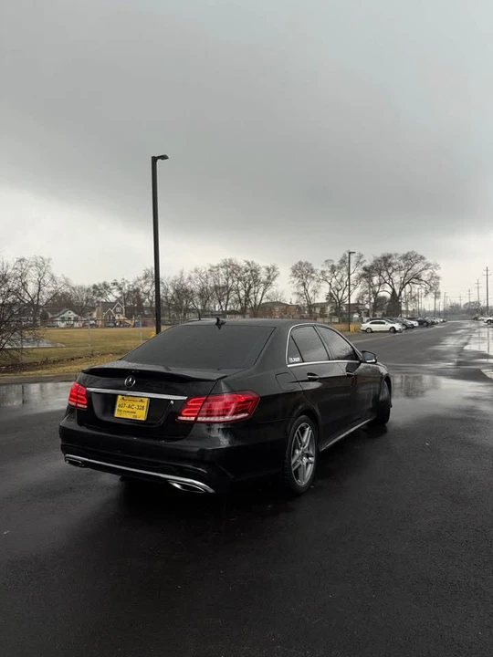 2015 Mercedes-Benz W212 E-Class - Image 5 of 16