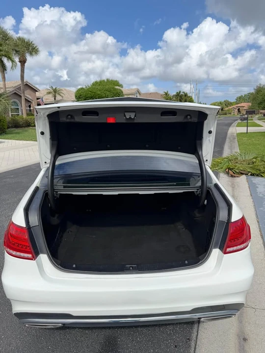 2015 Mercedes-Benz W212 E-Class - Image 19 of 20