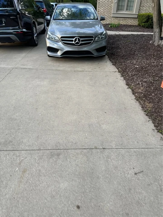 2015 Mercedes-Benz W212 E-Class - Image 2 of 3
