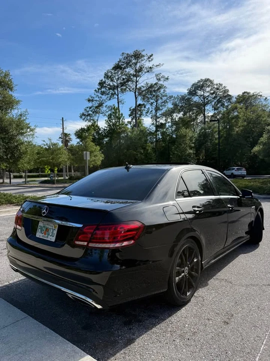 2015 Mercedes-Benz W212 E-Class - Image 4 of 16