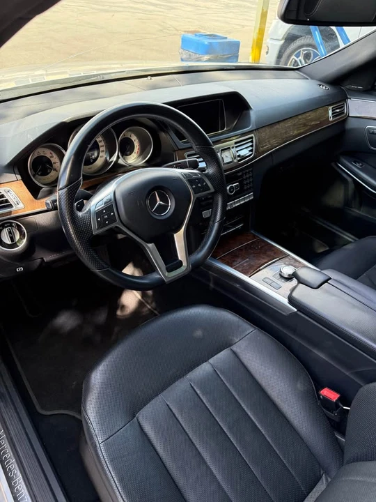 2015 Mercedes-Benz W212 E-Class - Image 8 of 9