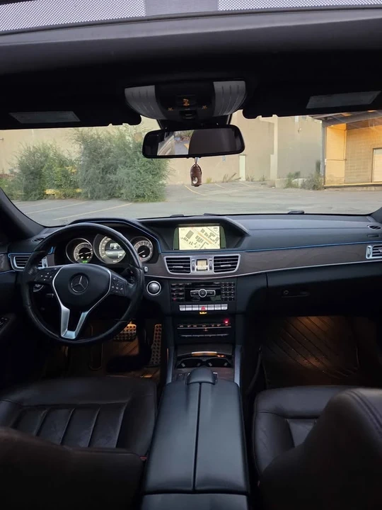 2015 Mercedes-Benz W212 E-Class - Image 11 of 13