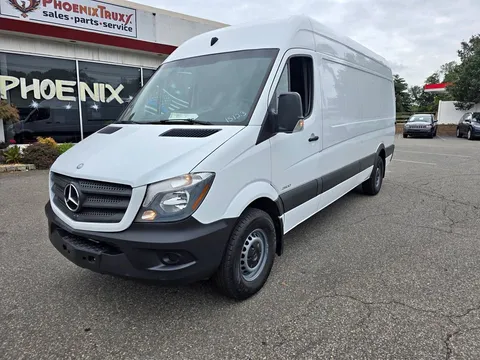 2015 Mercedes-Benz Sprinter 2500 Cargo Van