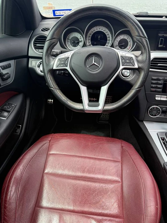 2015 Mercedes-Benz W204 C-Class - Image 9 of 11