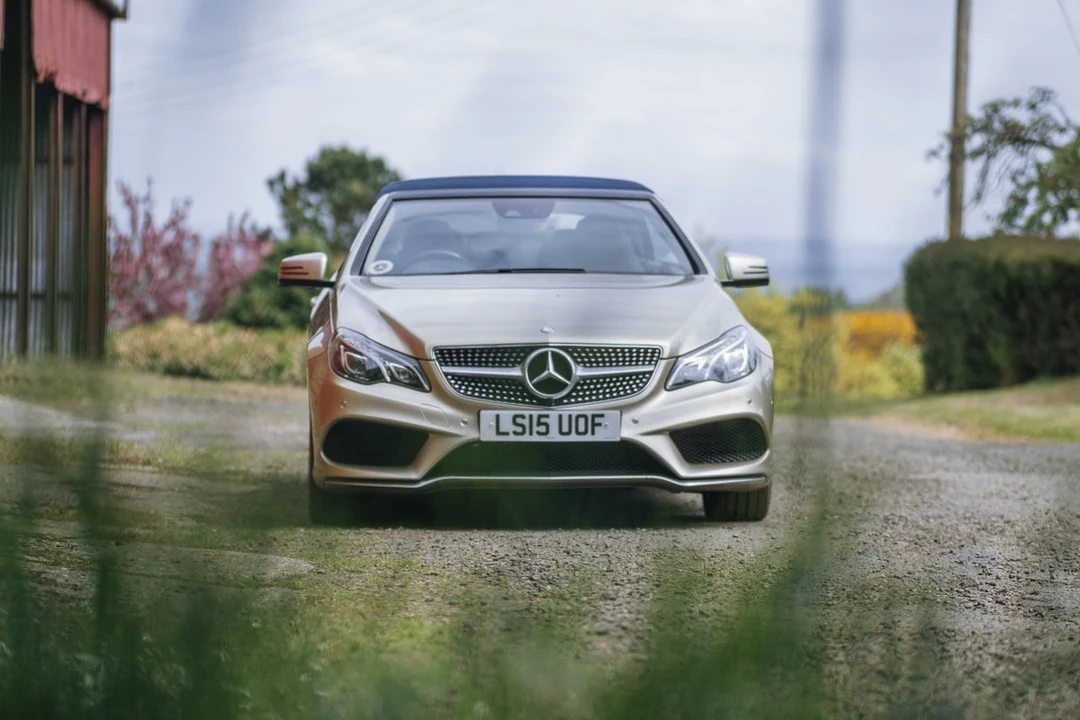 2015 Mercedes-Benz C207/A207 E-Class Coupe & Convertible - Image 16 of 31
