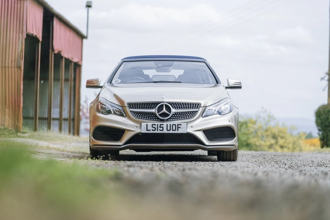 2015 Mercedes-Benz C207/A207 E-Class Coupe & Convertible - Image 13 of 31