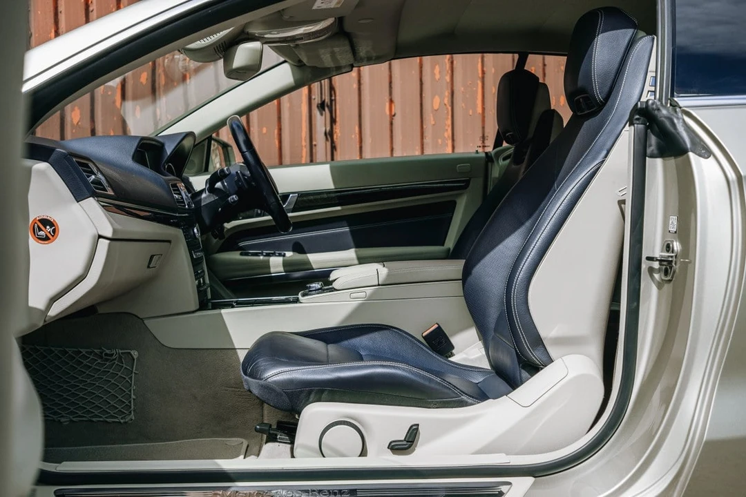2015 Mercedes-Benz C207/A207 E-Class Coupe & Convertible - Image 30 of 31