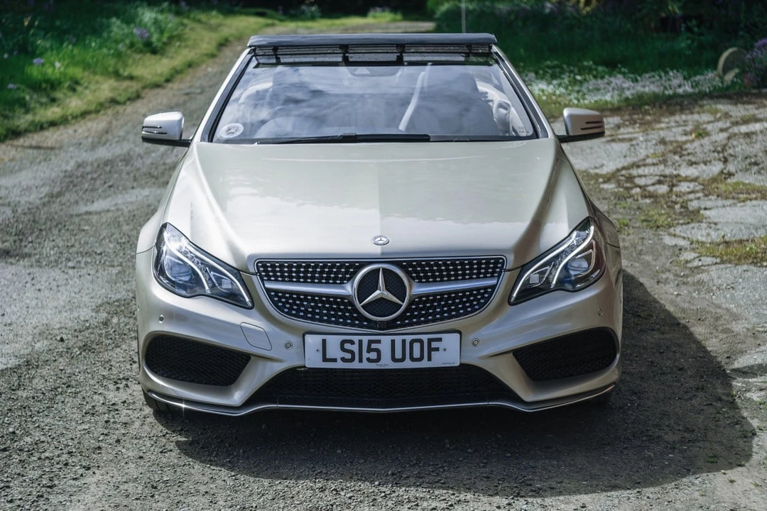 2015 Mercedes-Benz C207/A207 E-Class Coupe & Convertible - Image 11 of 31