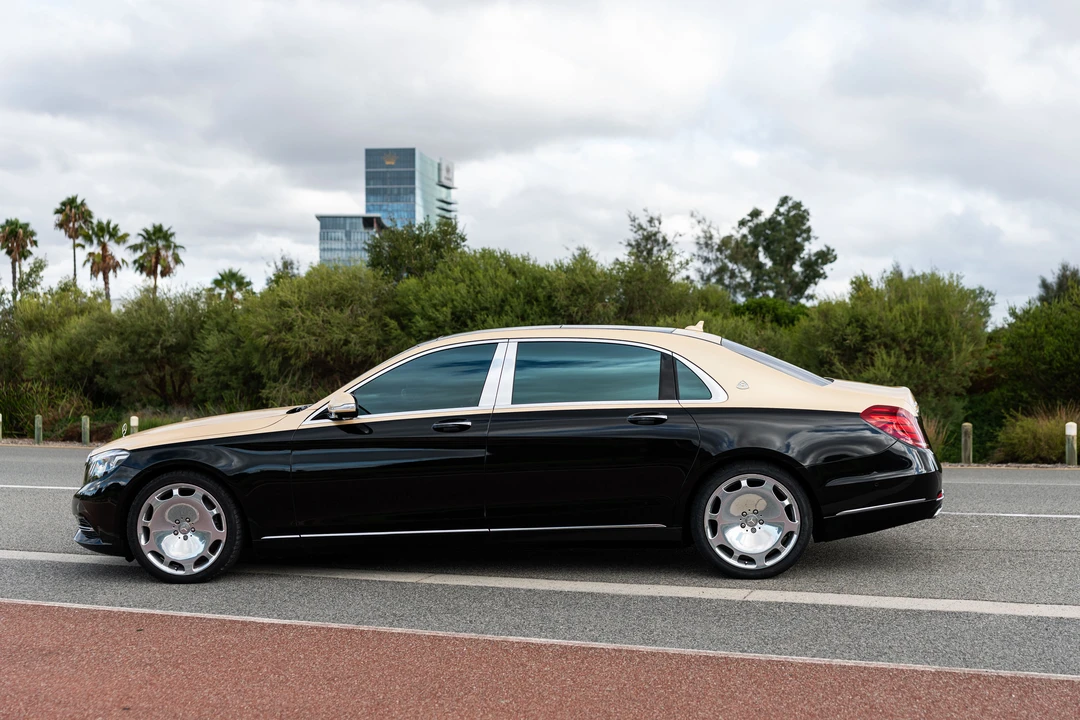 2015 Mercedes-Benz W222 S-Class - Image 8 of 31