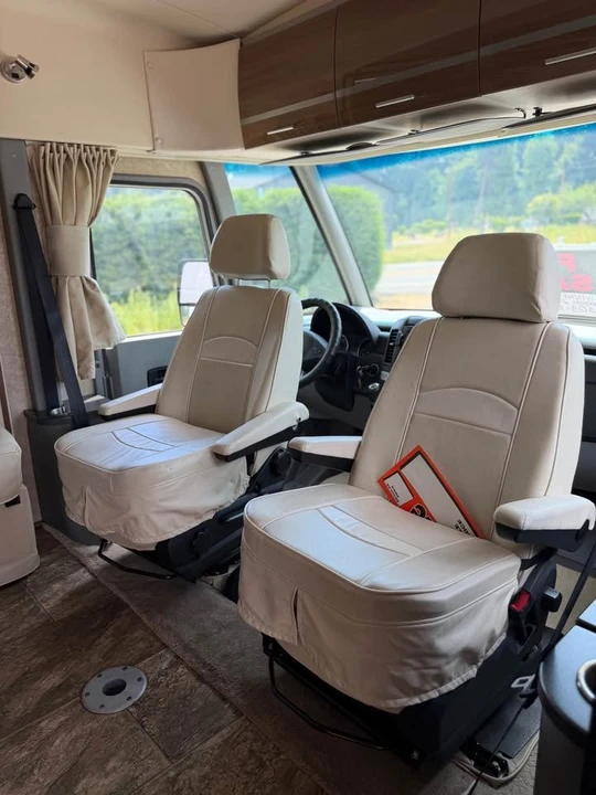 2015 Mercedes-Benz Sprinter - Image 16 of 16