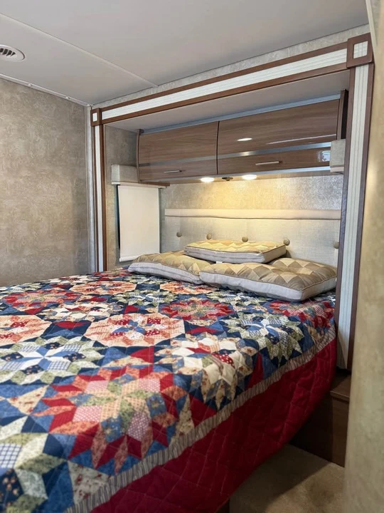 2015 Mercedes-Benz Sprinter - Image 11 of 16