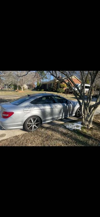 2015 Mercedes-Benz W204 C-Class - Image 3 of 4