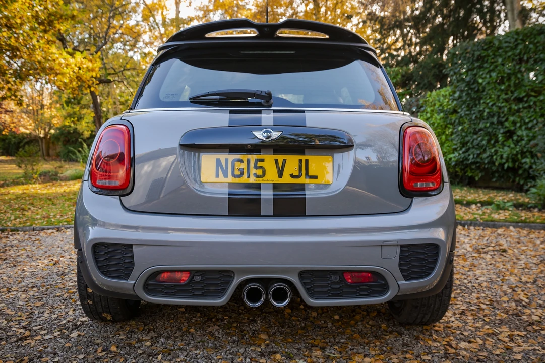 2015 Mini Mini John Cooper Works 2nd Gen - Image 15 of 31