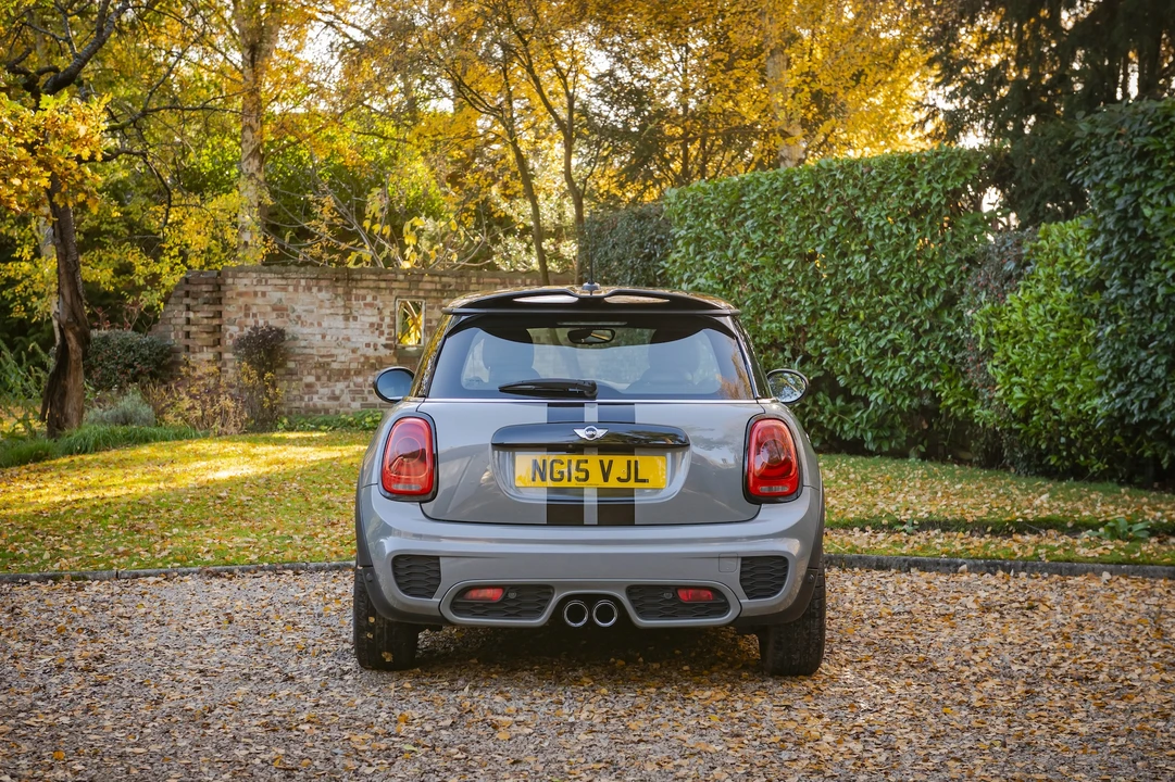 2015 Mini Mini John Cooper Works 2nd Gen - Image 7 of 31