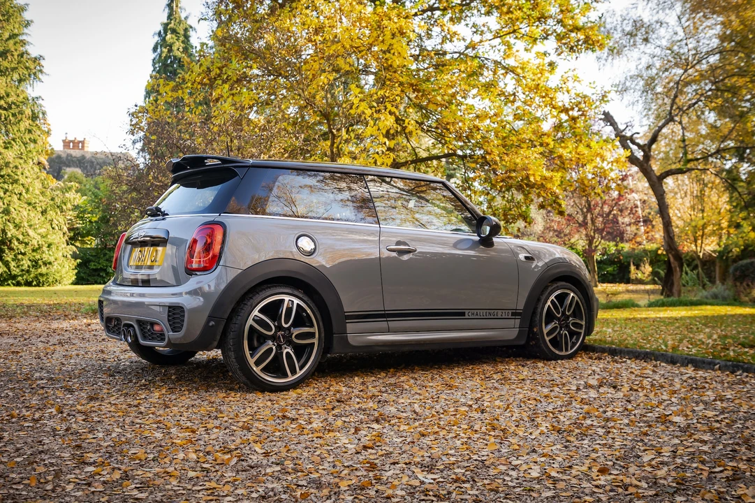 2015 Mini Mini John Cooper Works 2nd Gen - Image 16 of 31