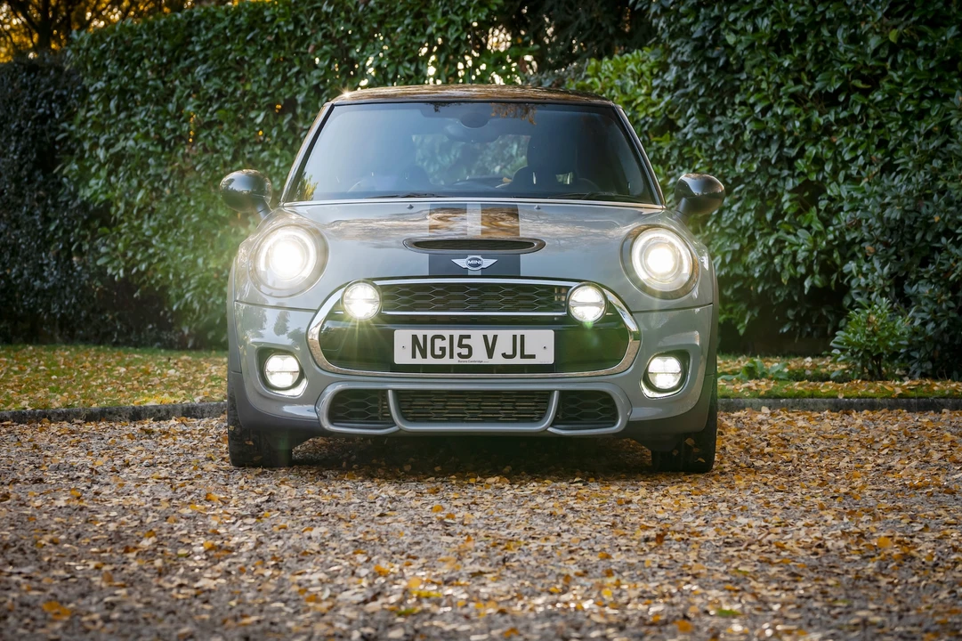 2015 Mini Mini John Cooper Works 2nd Gen - Image 21 of 31