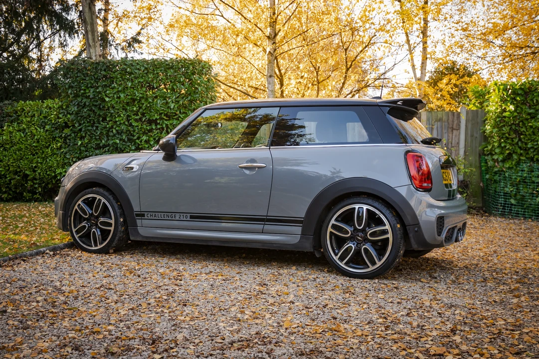 2015 Mini Mini John Cooper Works 2nd Gen - Image 14 of 31