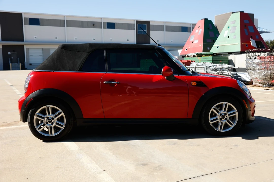 2015 Mini Coupe & Roadster - Image 15 of 21