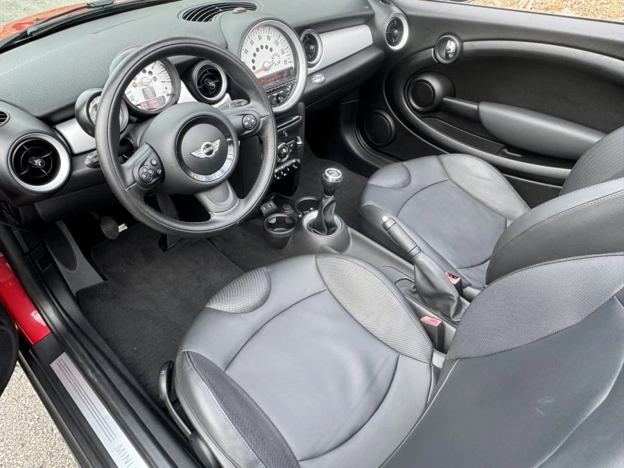 2015 Mini Coupe & Roadster - Image 9 of 14