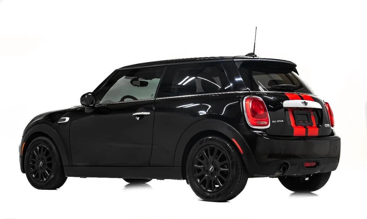 2015 Mini Mini 3rd Gen - Image 4 of 12