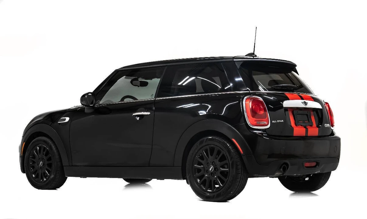 2015 Mini Mini 2nd Gen - Image 4 of 12