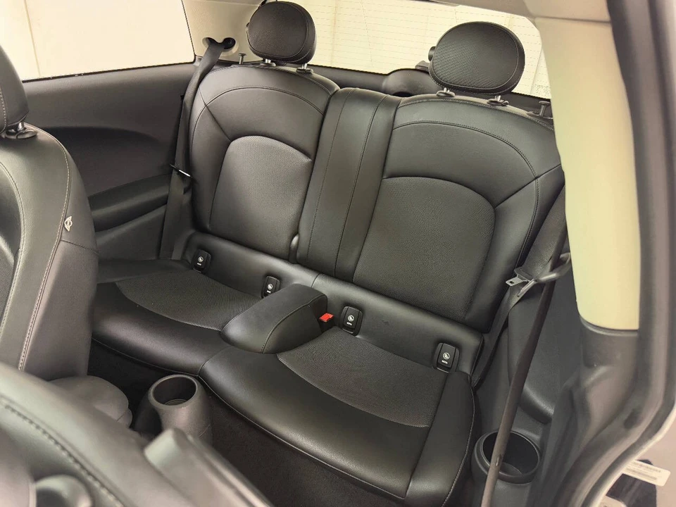 2015 Mini Mini 2nd Gen - Image 27 of 31