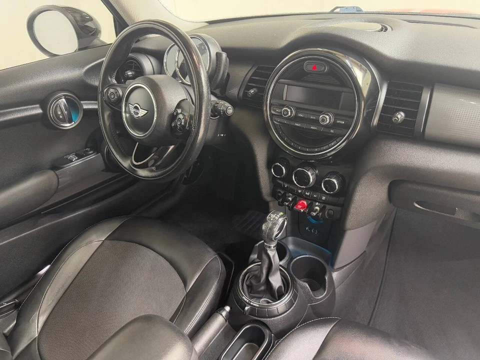 2015 Mini Mini 2nd Gen - Image 21 of 31