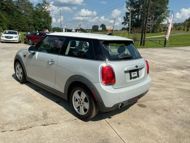 2015 Mini Modern Mini - Image 3 of 21
