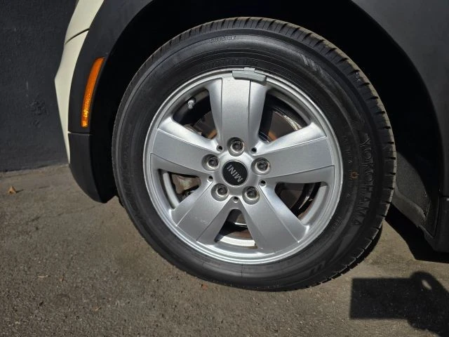 2015 Mini Mini 2nd Gen - Image 16 of 21
