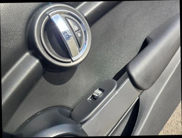 2015 Mini Mini 2nd Gen - Image 20 of 21