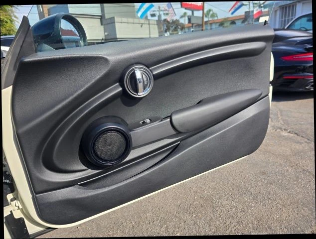 2015 Mini Mini 2nd Gen - Image 19 of 21