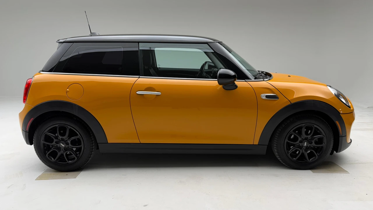 2015 Mini Mini 3rd Gen - Image 17 of 31