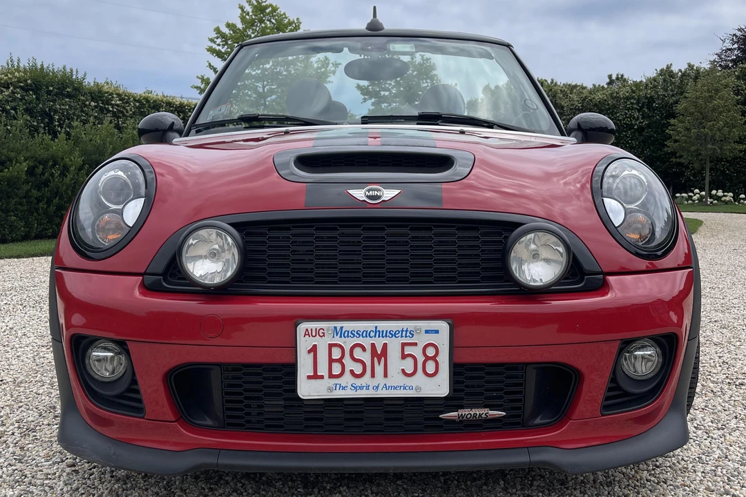 2015 Mini Mini John Cooper Works 2nd Gen - Image 2 of 31