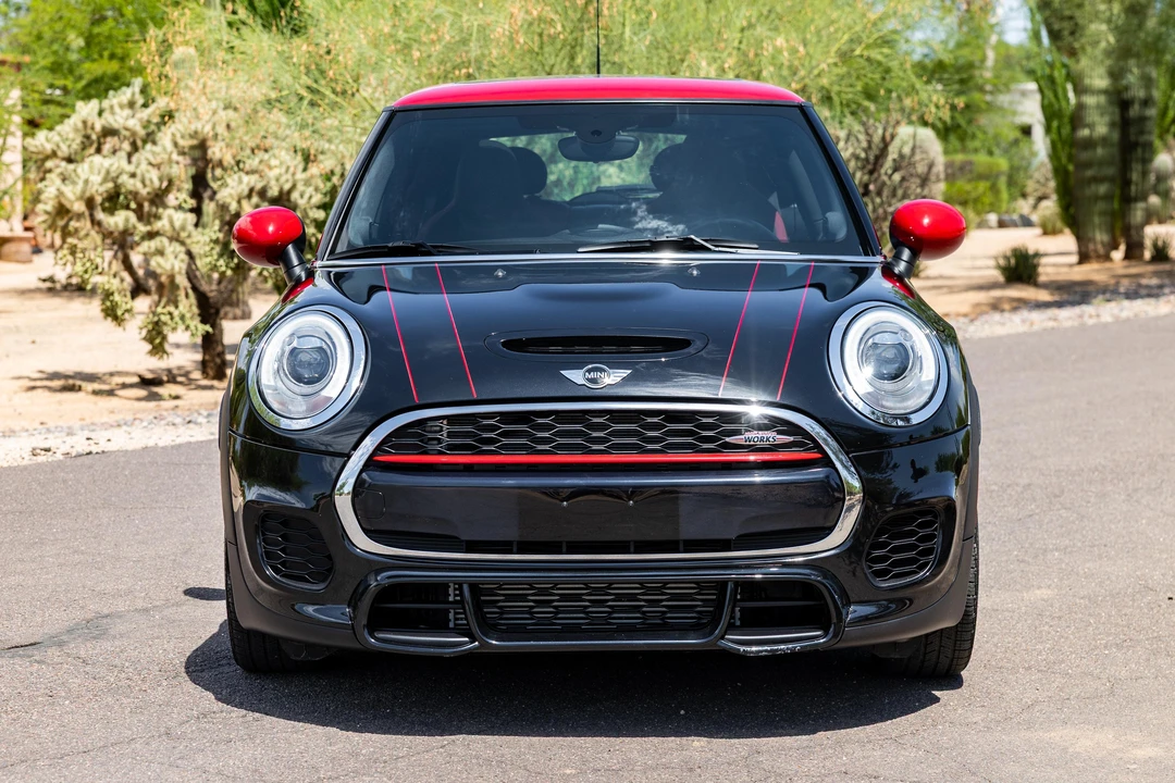 2015 Mini Mini 2nd Gen - Image 2 of 31