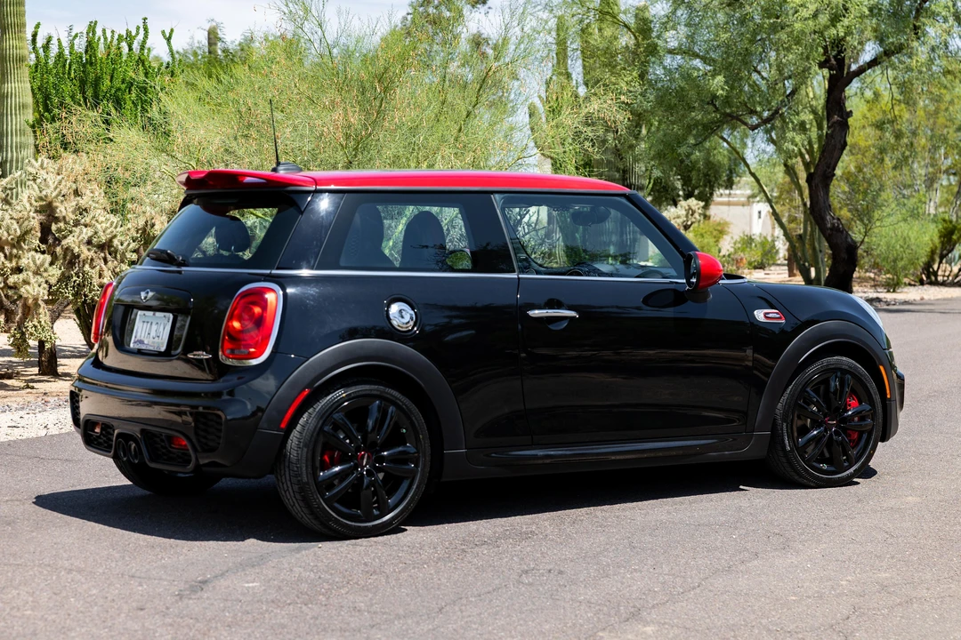 2015 Mini Mini 2nd Gen - Image 4 of 31