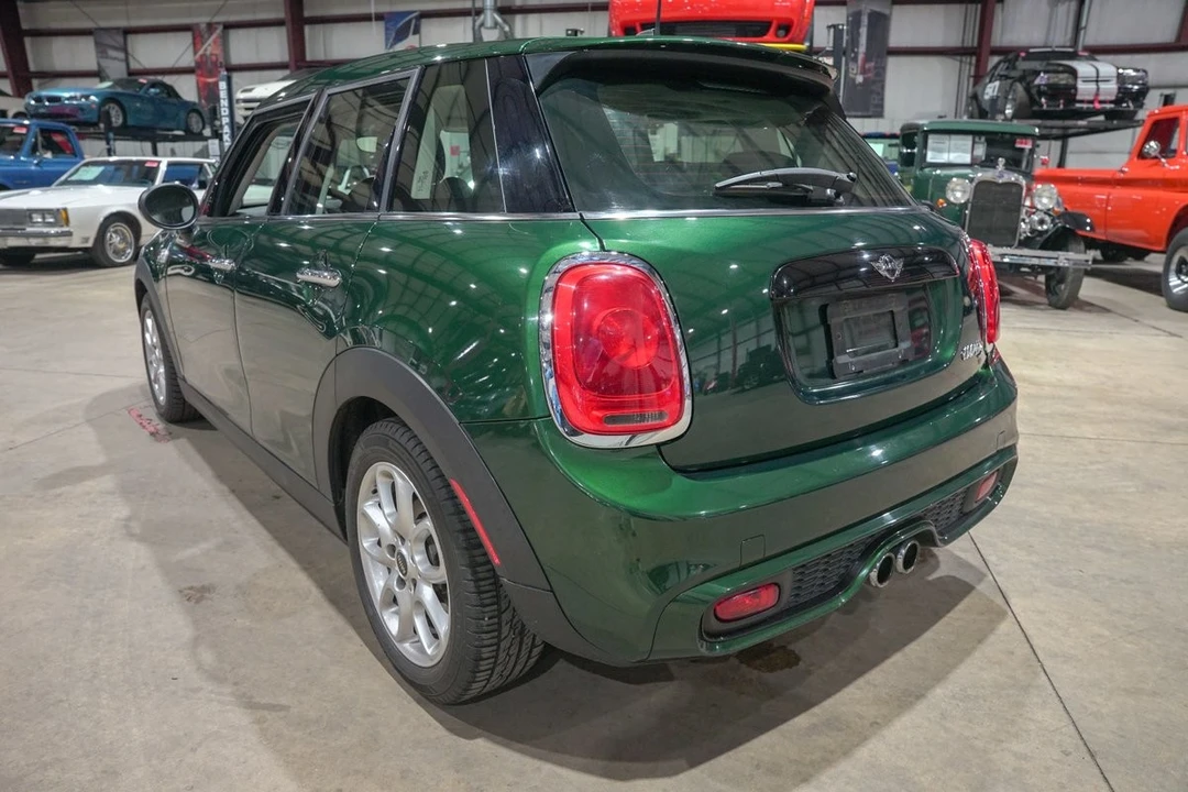 2015 Mini Mini Cooper S 3rd Gen - Image 6 of 31
