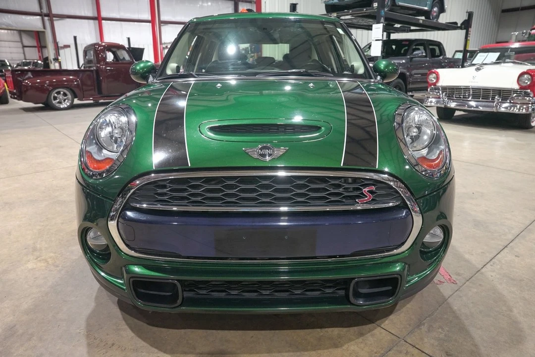 2015 Mini Mini Cooper S 3rd Gen - Image 13 of 31