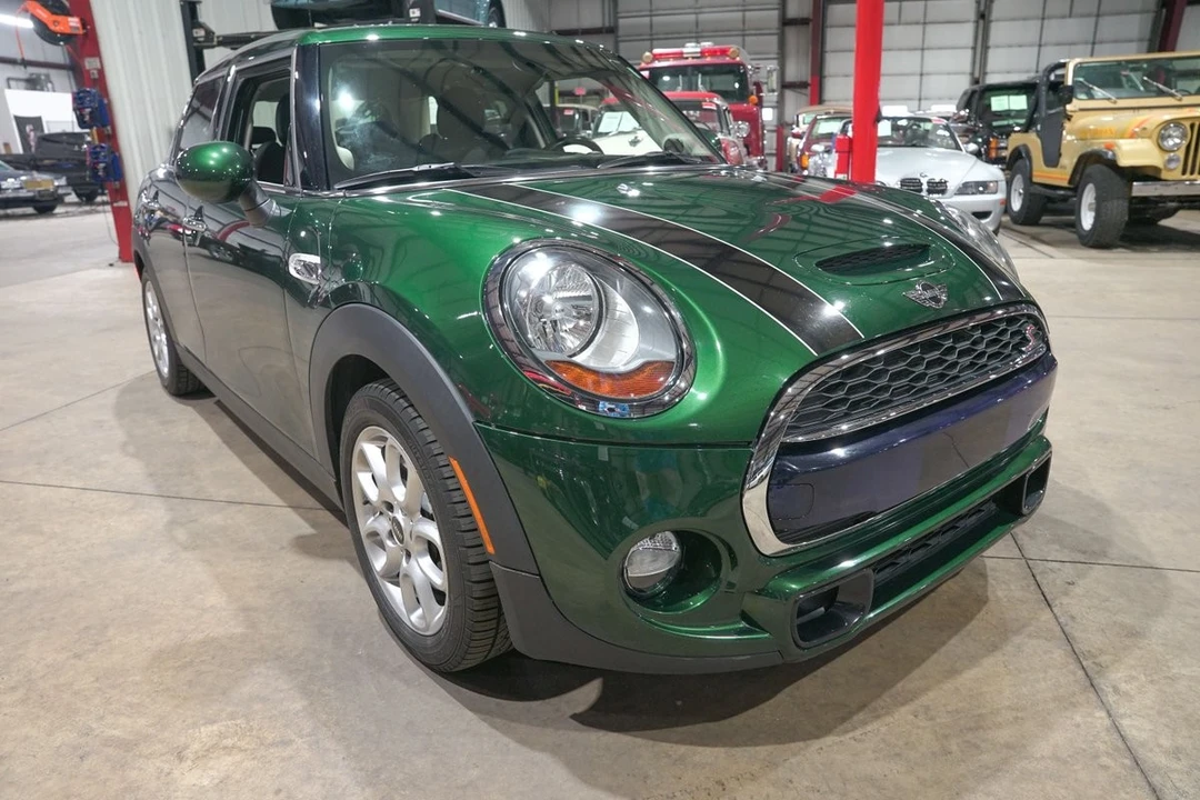 2015 Mini Mini Cooper S 3rd Gen - Image 12 of 31
