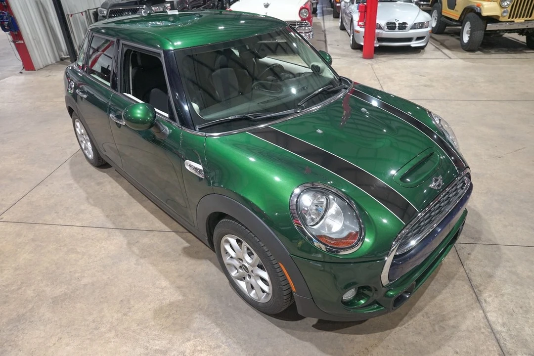 2015 Mini Mini Cooper S 3rd Gen - Image 14 of 31