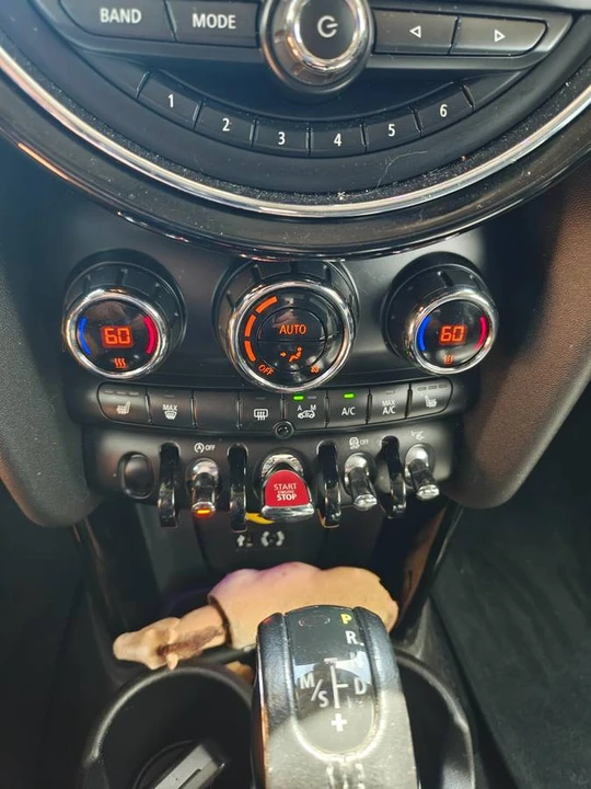 2015 Mini Mini 3rd Gen - Image 15 of 21