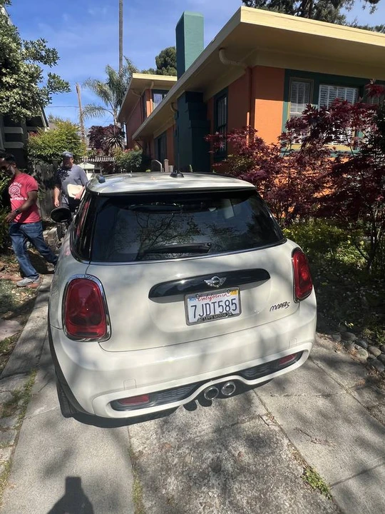 2015 Mini Mini Cooper S 3rd Gen - Image 5 of 9