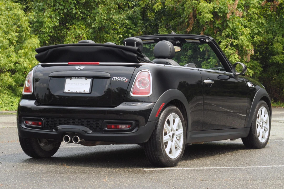2015 Mini Mini 2nd Gen - Image 4 of 5