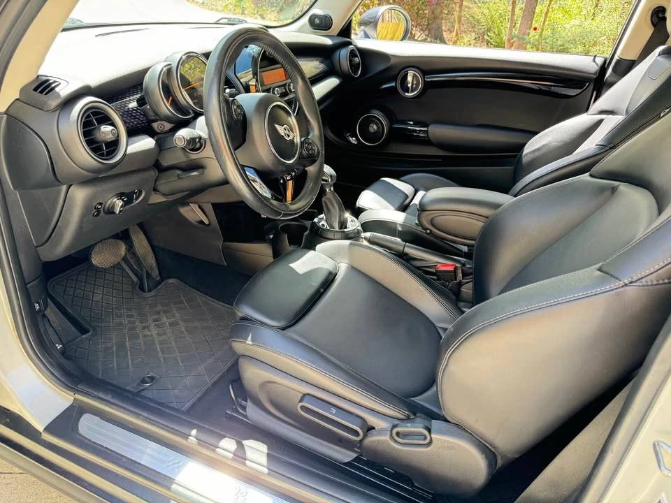 2015 Mini Mini Cooper S 3rd Gen - Image 8 of 15