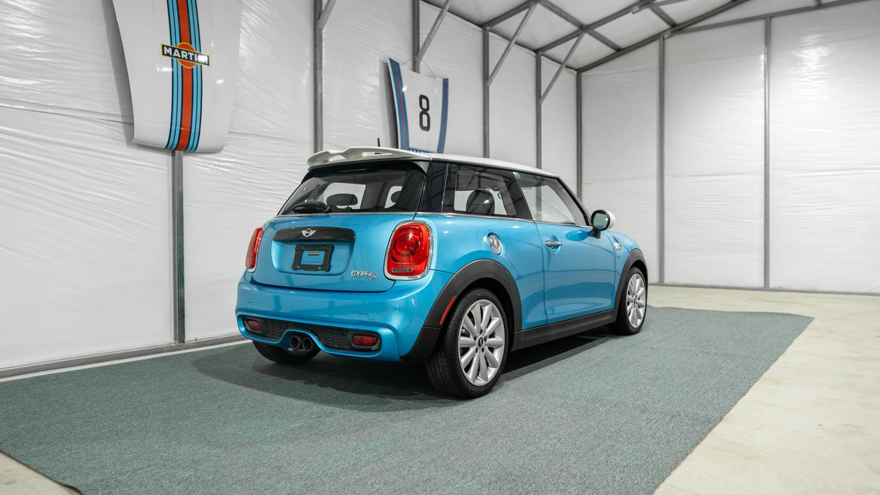 2015 Mini Mini Cooper S 3rd Gen - Image 17 of 31