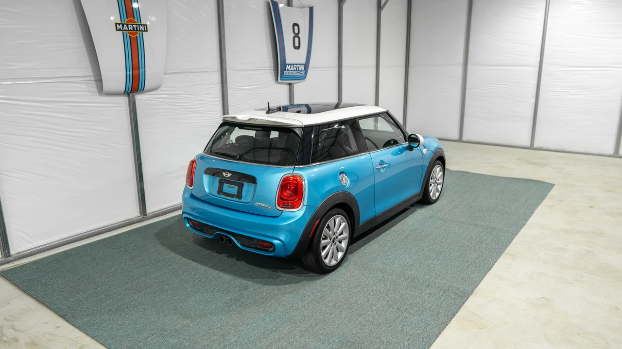 2015 Mini Mini Cooper S 3rd Gen - Image 18 of 31