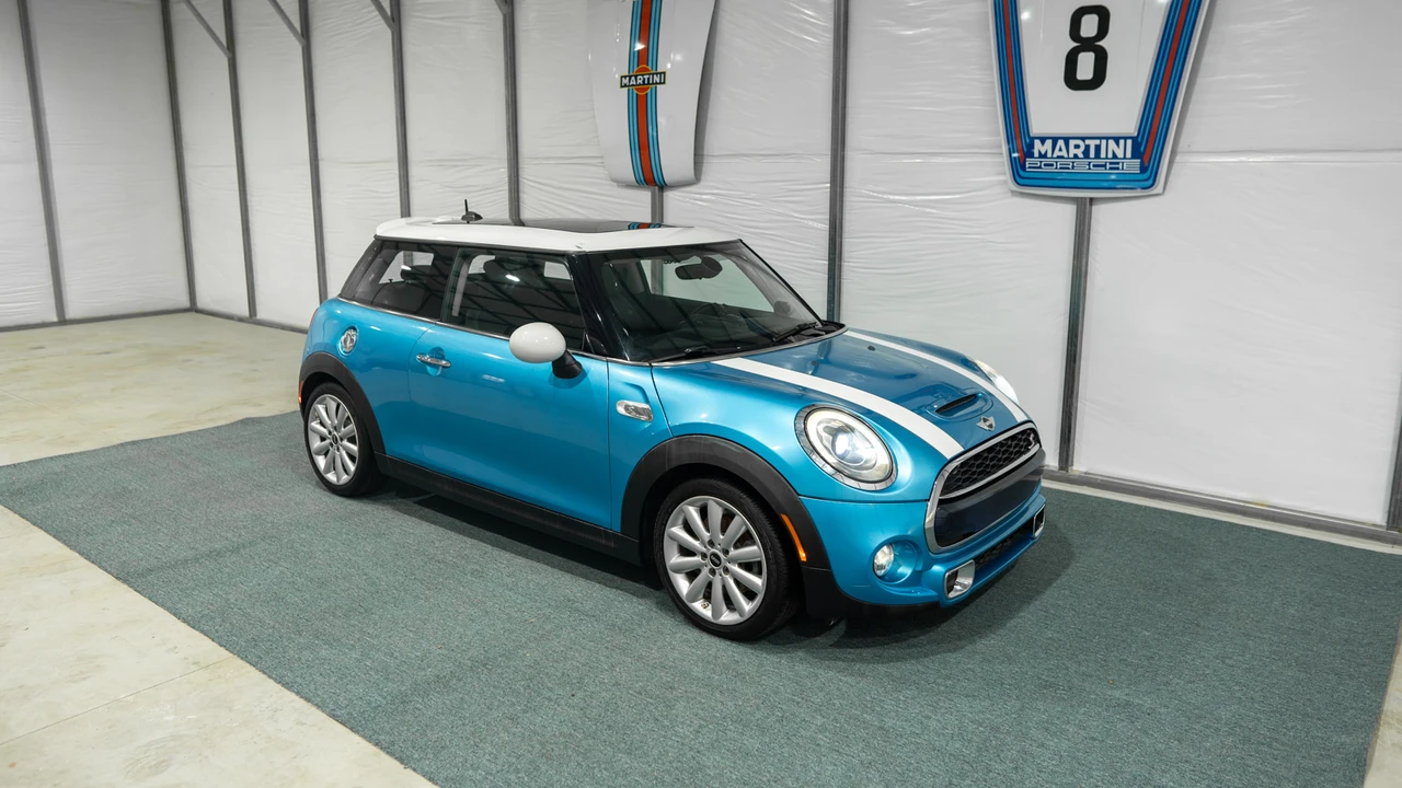 2015 Mini Mini Cooper S 3rd Gen - Image 11 of 31