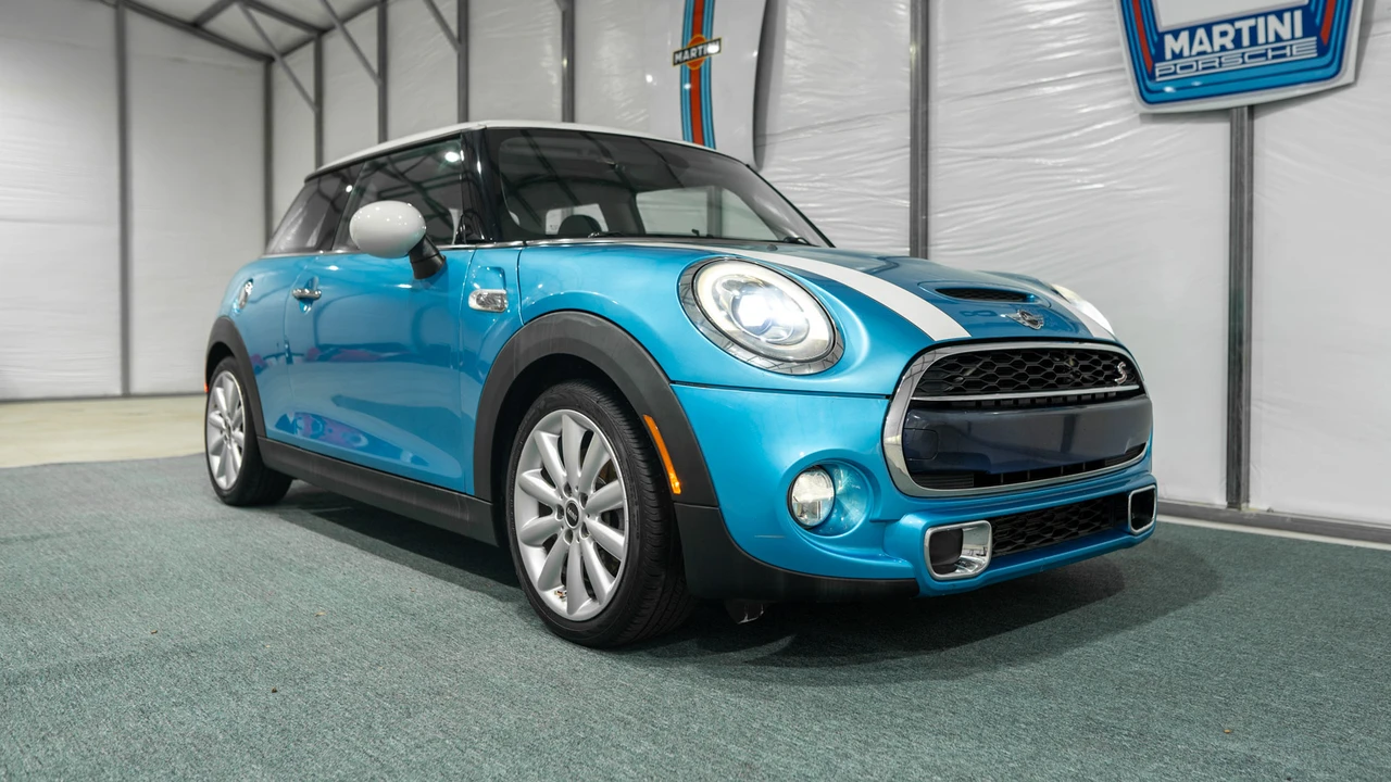 2015 Mini Mini Cooper S 3rd Gen - Image 10 of 31